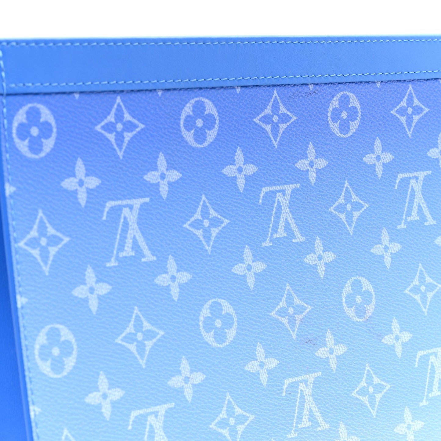 Monogram Clouds Pochette Voyage MM A4 Blue