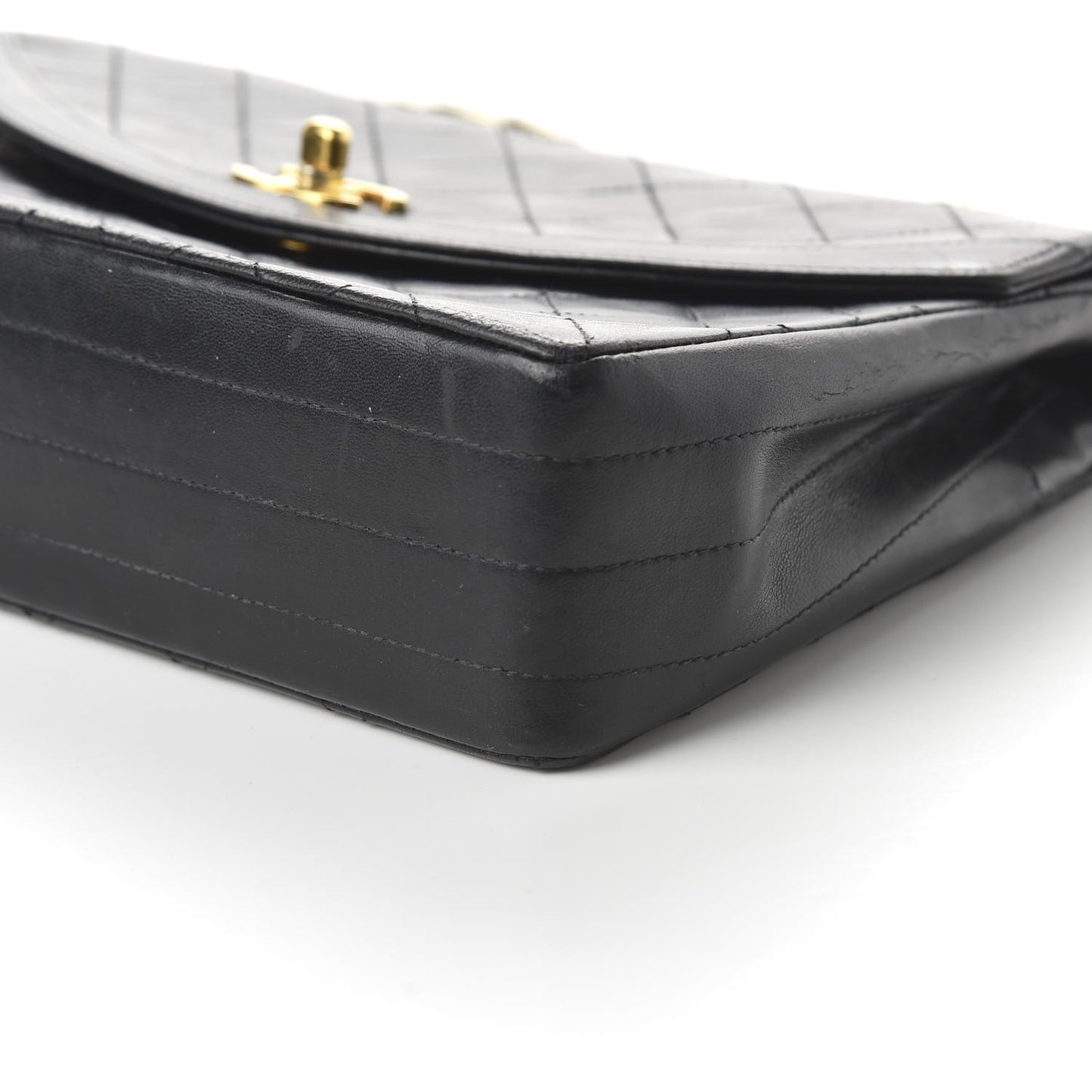 Lambskin Quilted Medium Single Flap Black