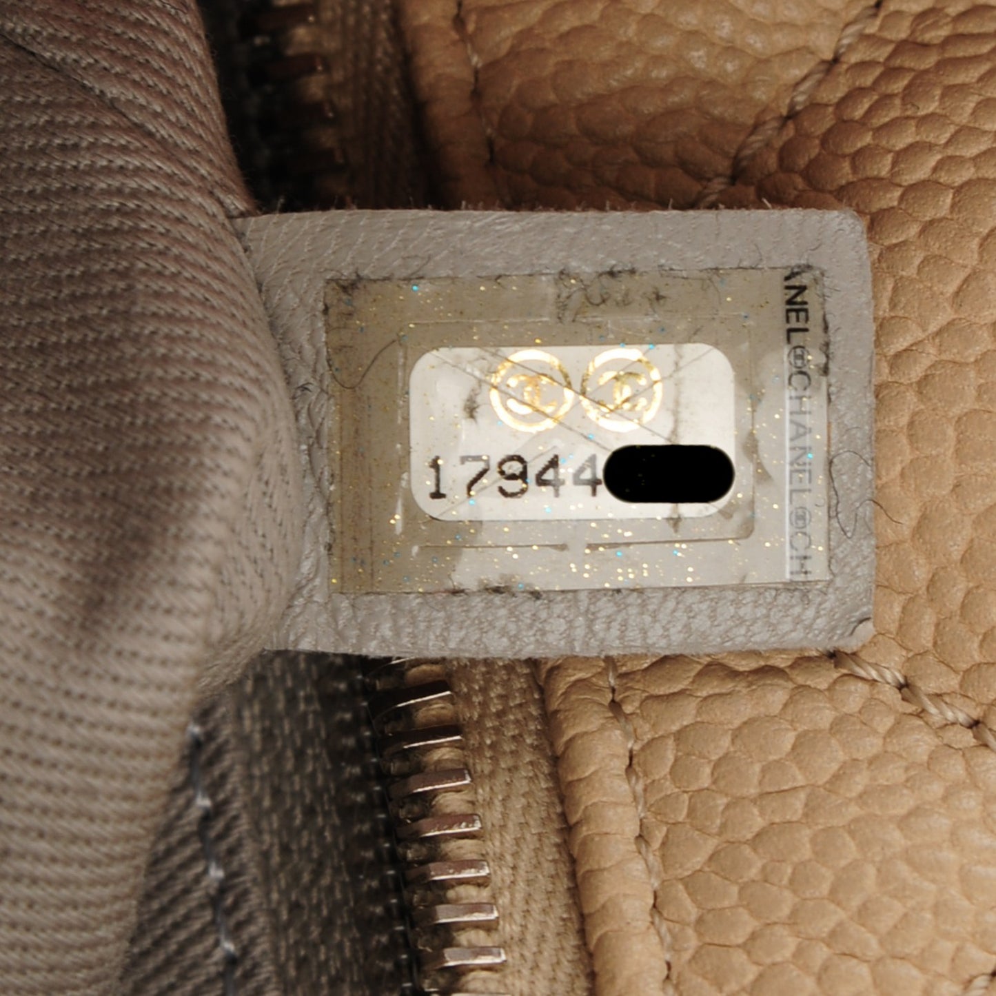 Caviar Quilted Easy Zip Tote Beige