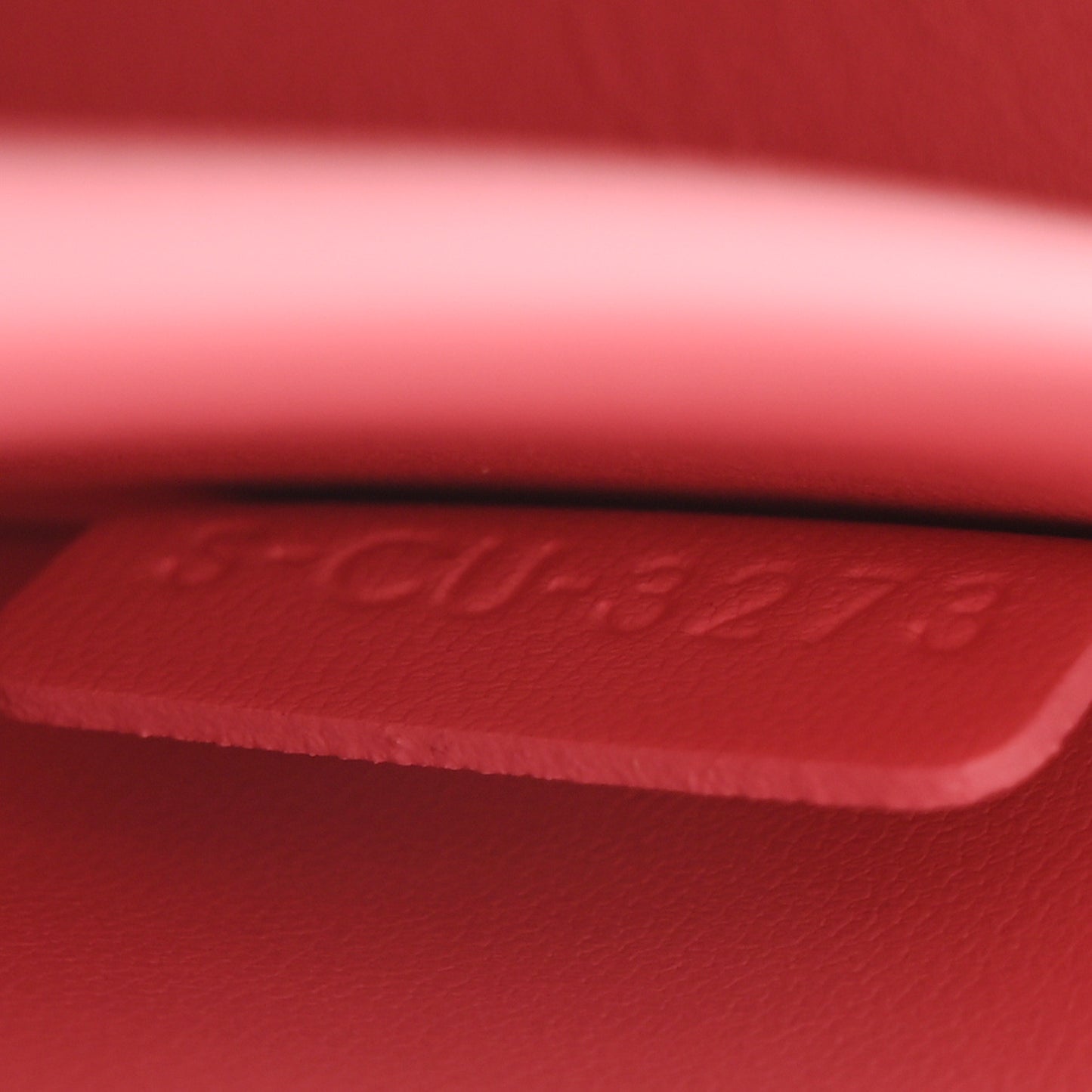 Natural Calfskin Triomphe Shoulder Bag Rose