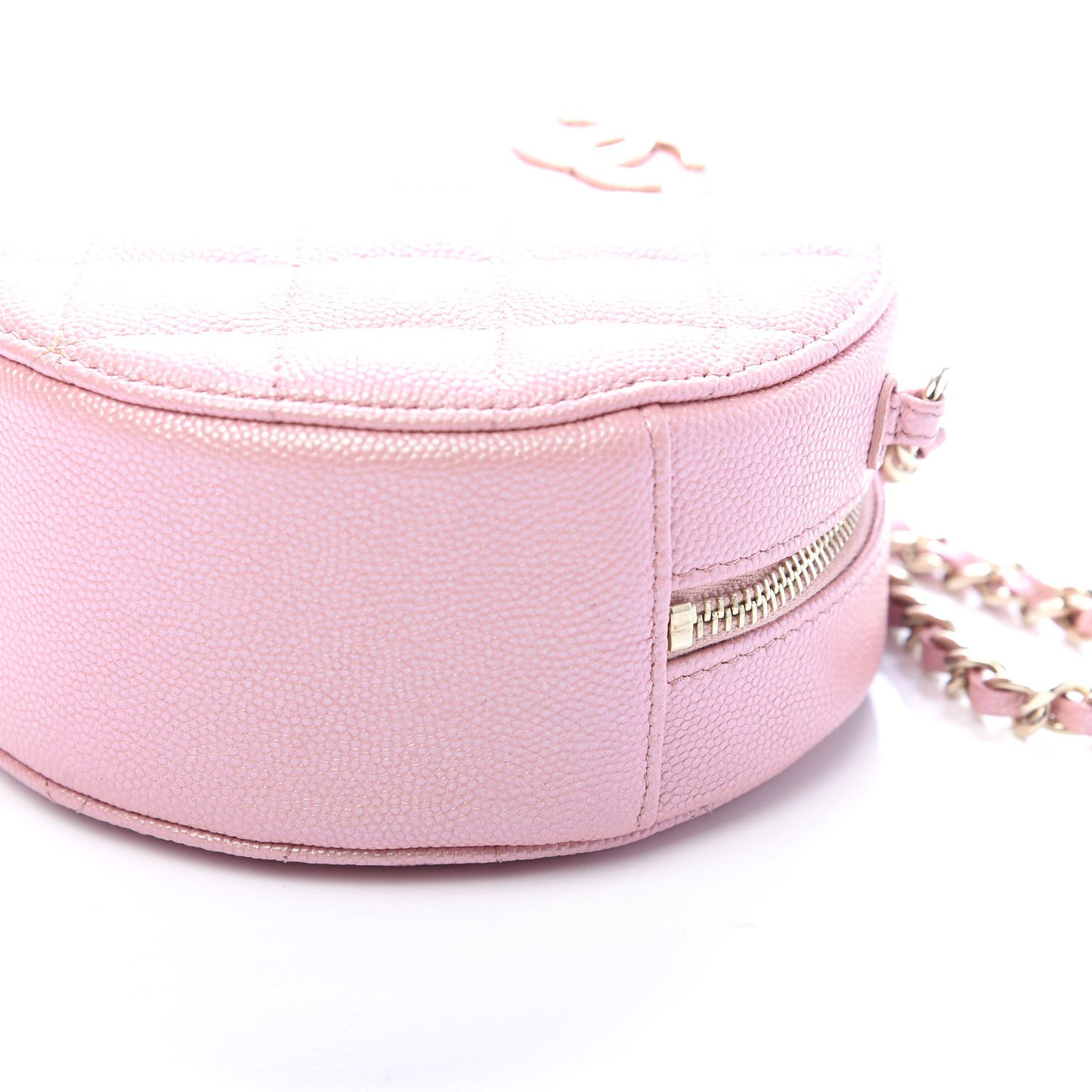 Iridescent Caviar Resin Quilted Round Clutch With Chain Pink