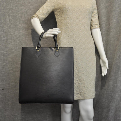 Louis Vuitton Epi Sac Plat GM Black 2 of 8