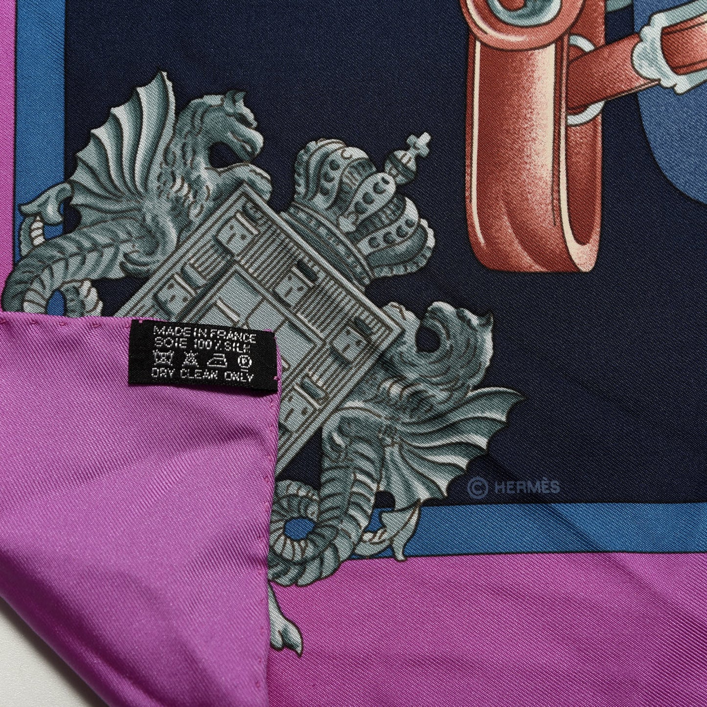 Silk Harnais De Cour Scarf 90