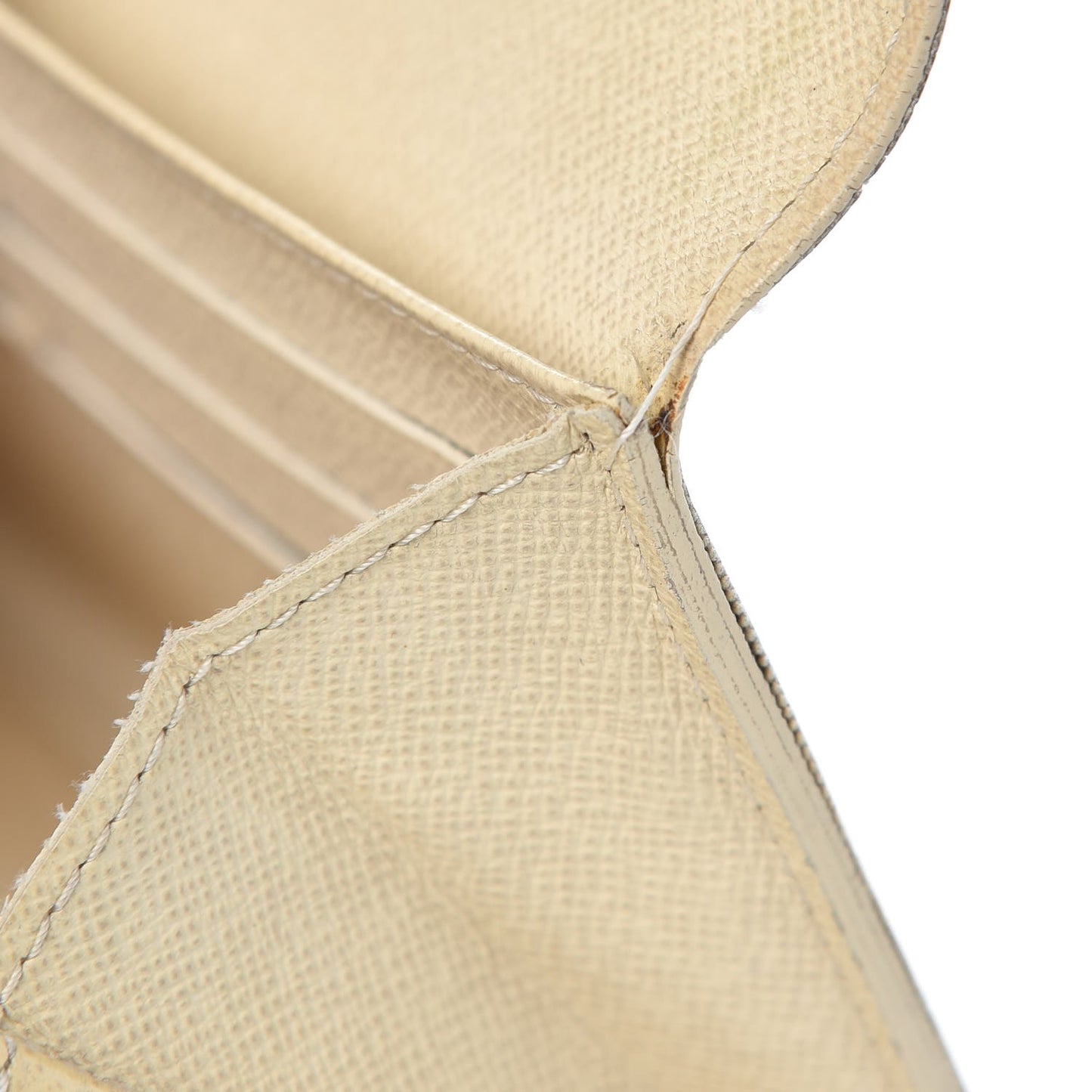 Damier Azur Sarah Wallet