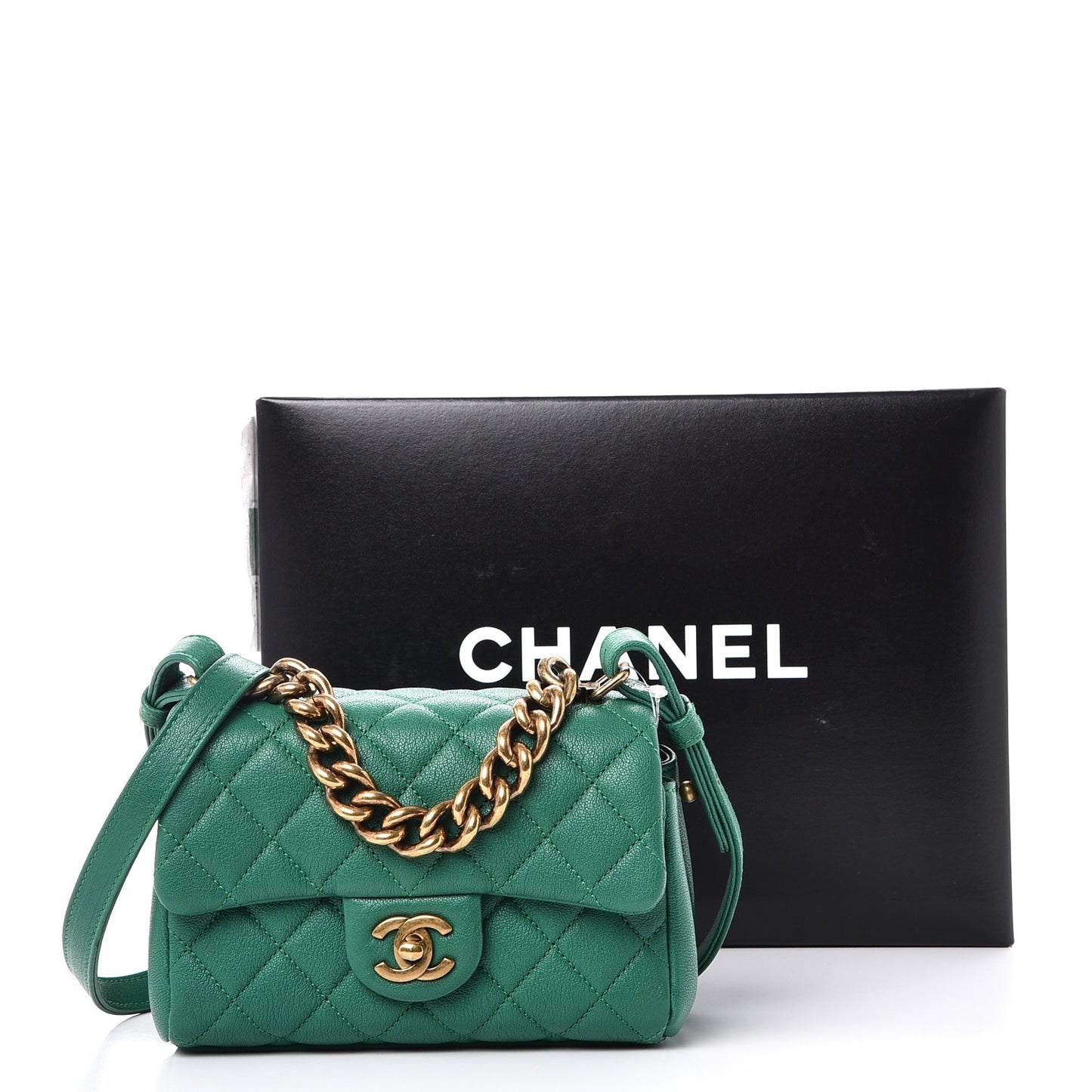 Shiny Sheepskin Quilted Mini Trapezio Flap Green