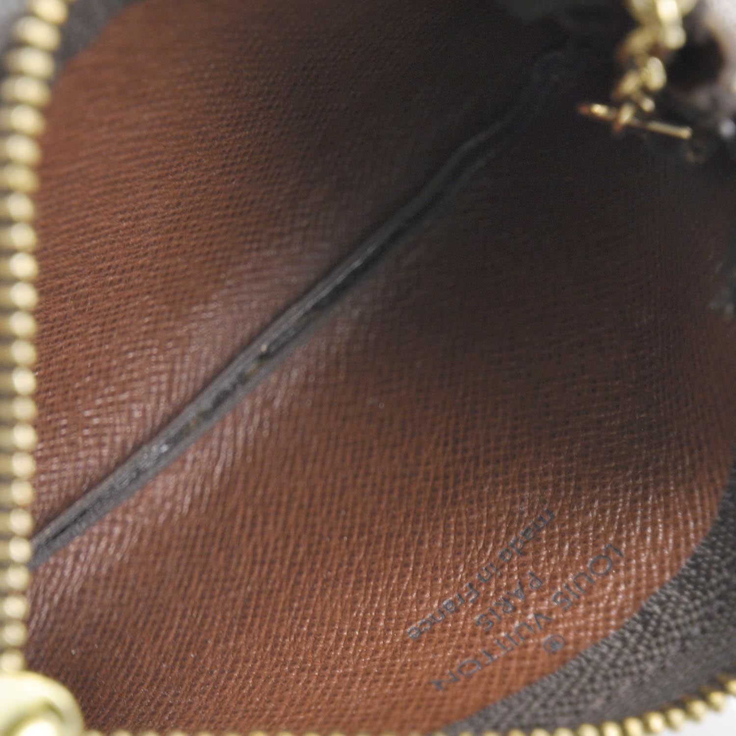 Louis Vuitton Monogram Key Pouch 6 of 6