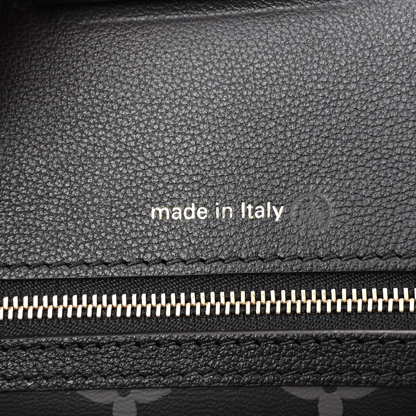 Calfskin Steamer PM Black