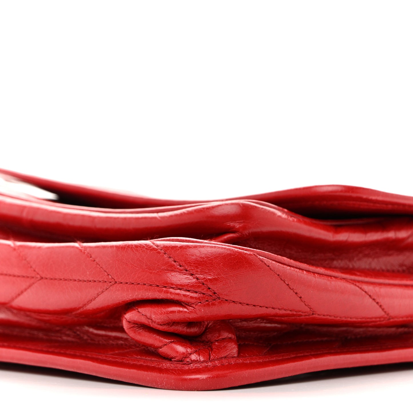 Vitello Shine Trapu Shoulder Bag Red