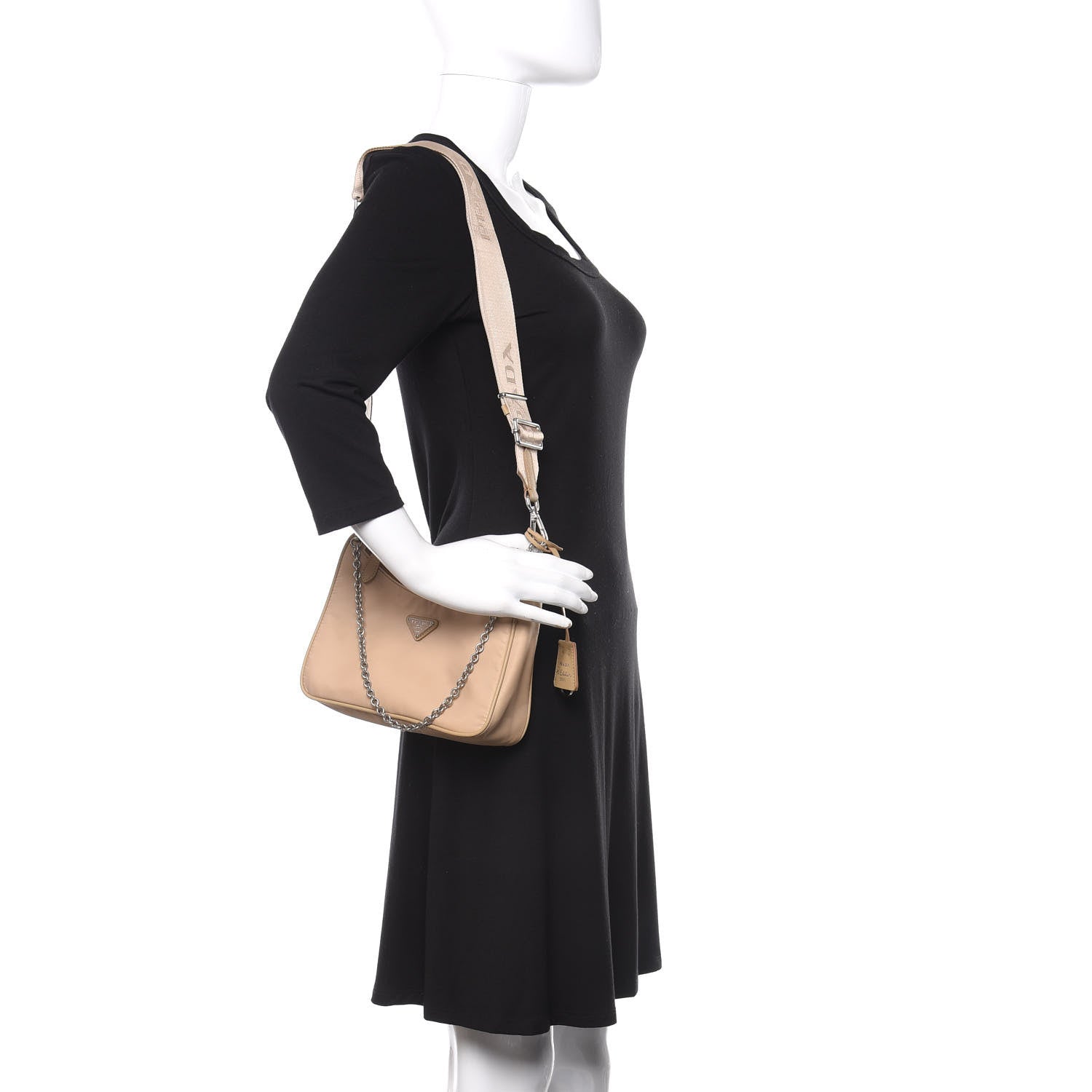 Prada Nylon Re-Edition 2005 Shoulder Bag Cammeo 2 of 10