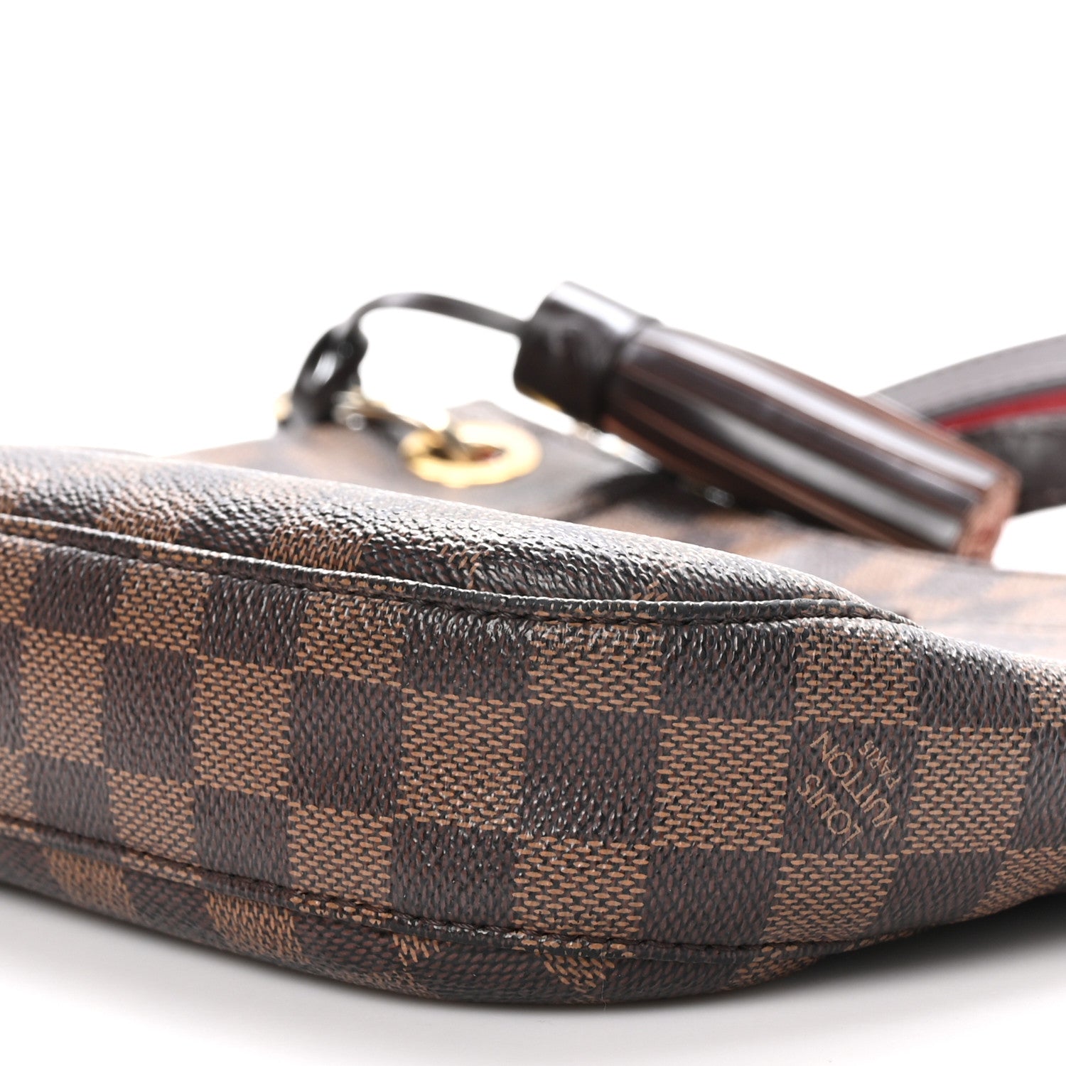 Louis Vuitton Damier Ebene South Bank Besace 9 of 14