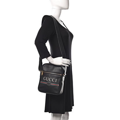 Gucci Grained Calfskin Logo Messenger Bag Black 2 of 12