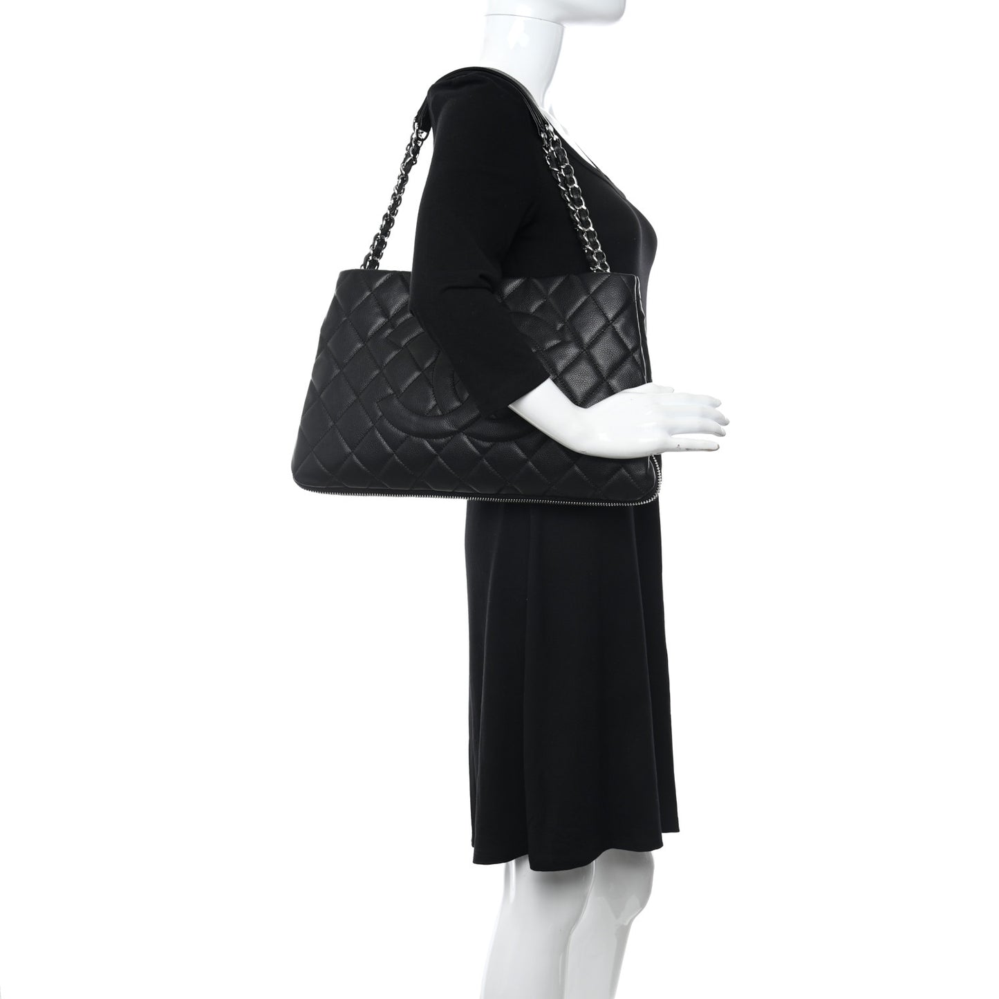 Caviar Quilted Expandable Zip Shoulder Bag Black
