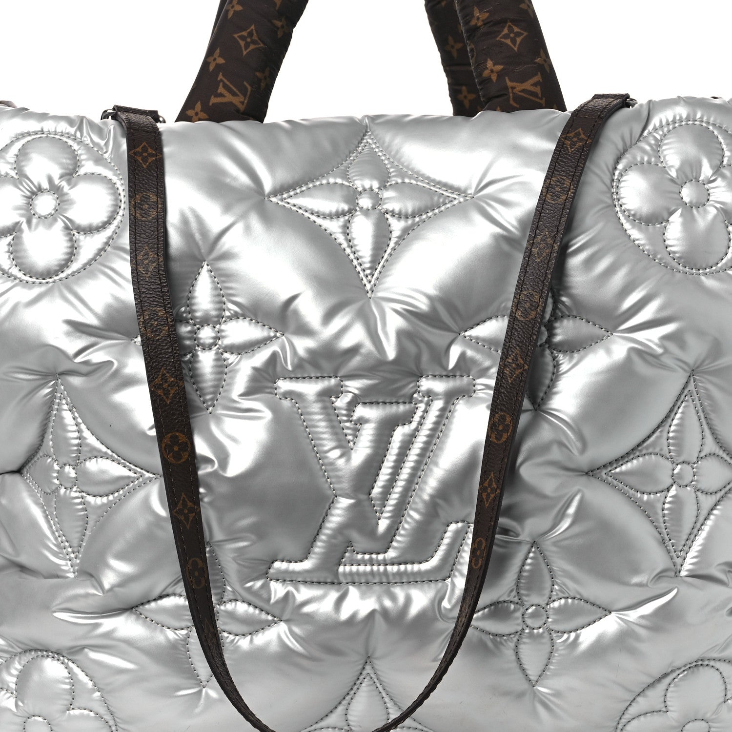 Louis Vuitton Econyl Monogram Pillow Giant Onthego GM Silver 6 of 9