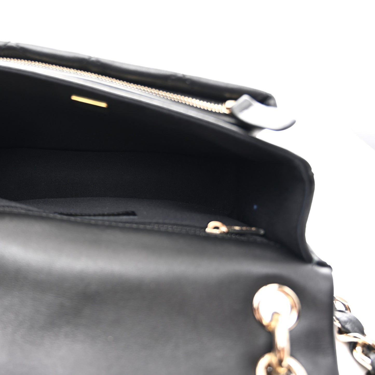Calfskin Quilted Pocket Chic Flap Bag Black