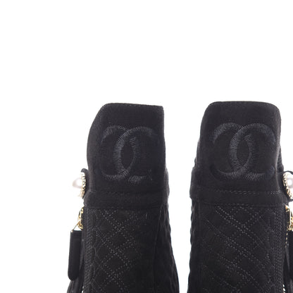 Chanel Suede Patent Calfskin Quilted Cap Toe Short Boots 38.5 Black 11 of 12