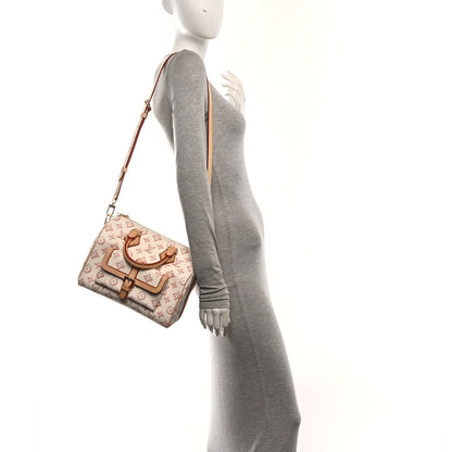 Louis Vuitton Monogram Fall for You Speedy Bandouliere 25 Beige Clair 2 of 9