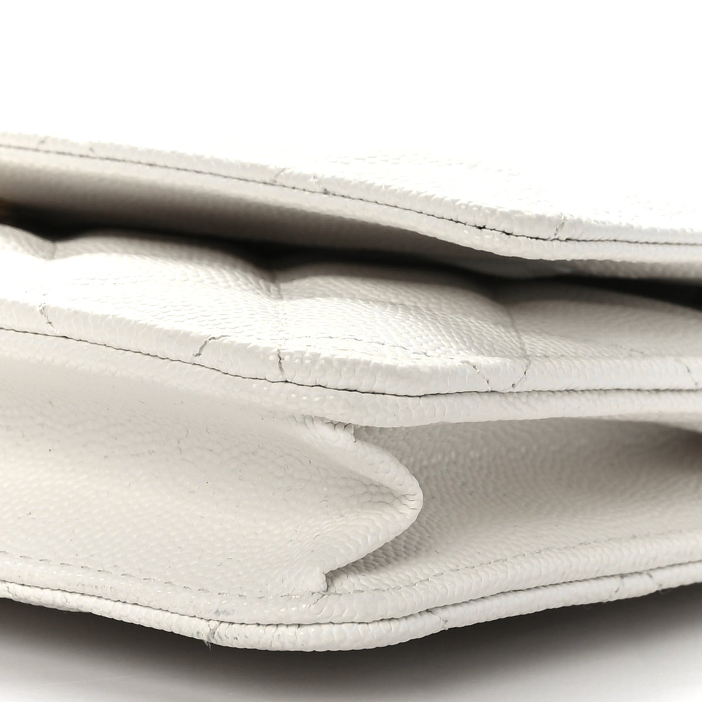 Caviar Quilted Wallet On Chain WOC White