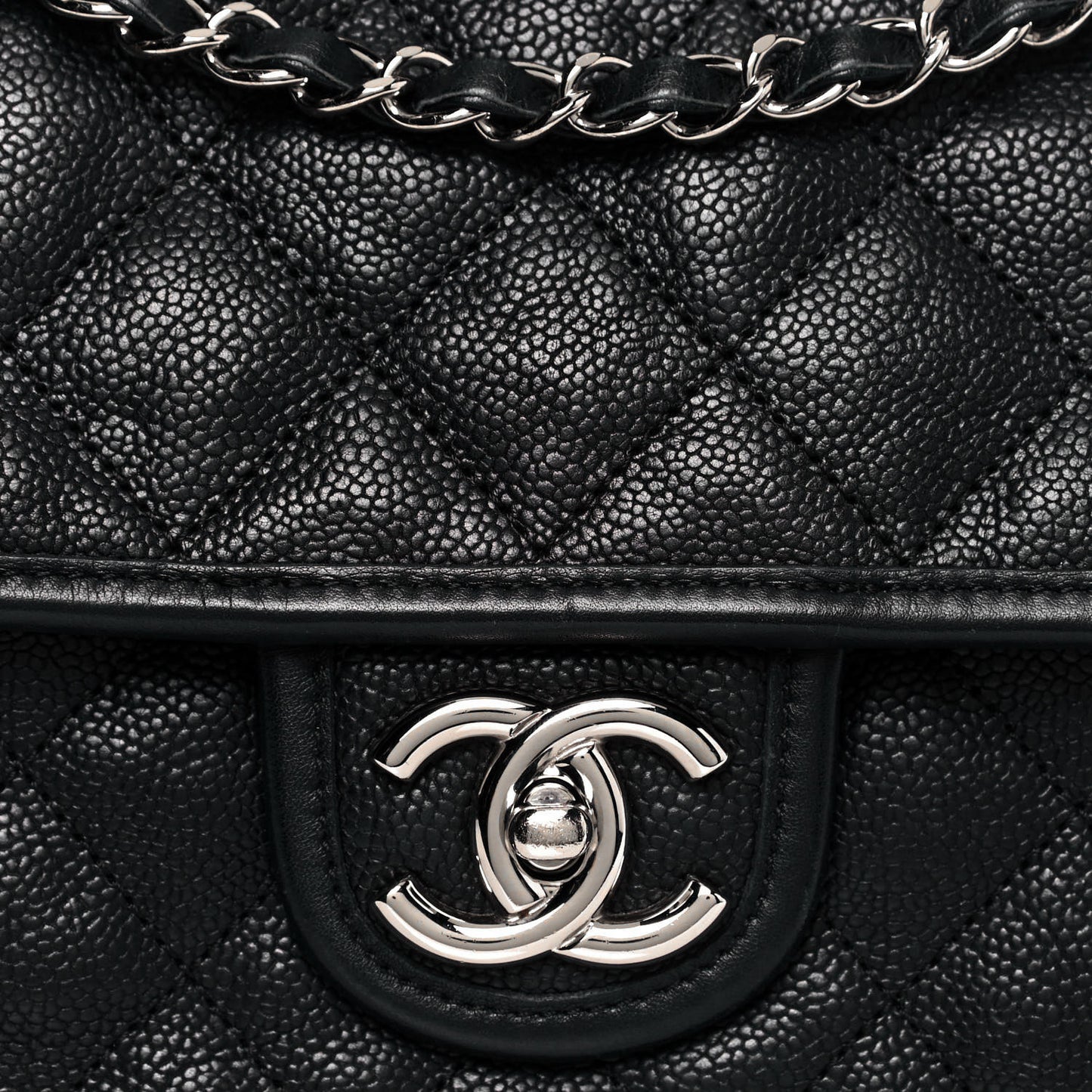 Caviar Quilted Medium French Riviera Flap Black