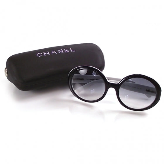 Quilted CC Mod Sunglasses 5120 Black/White