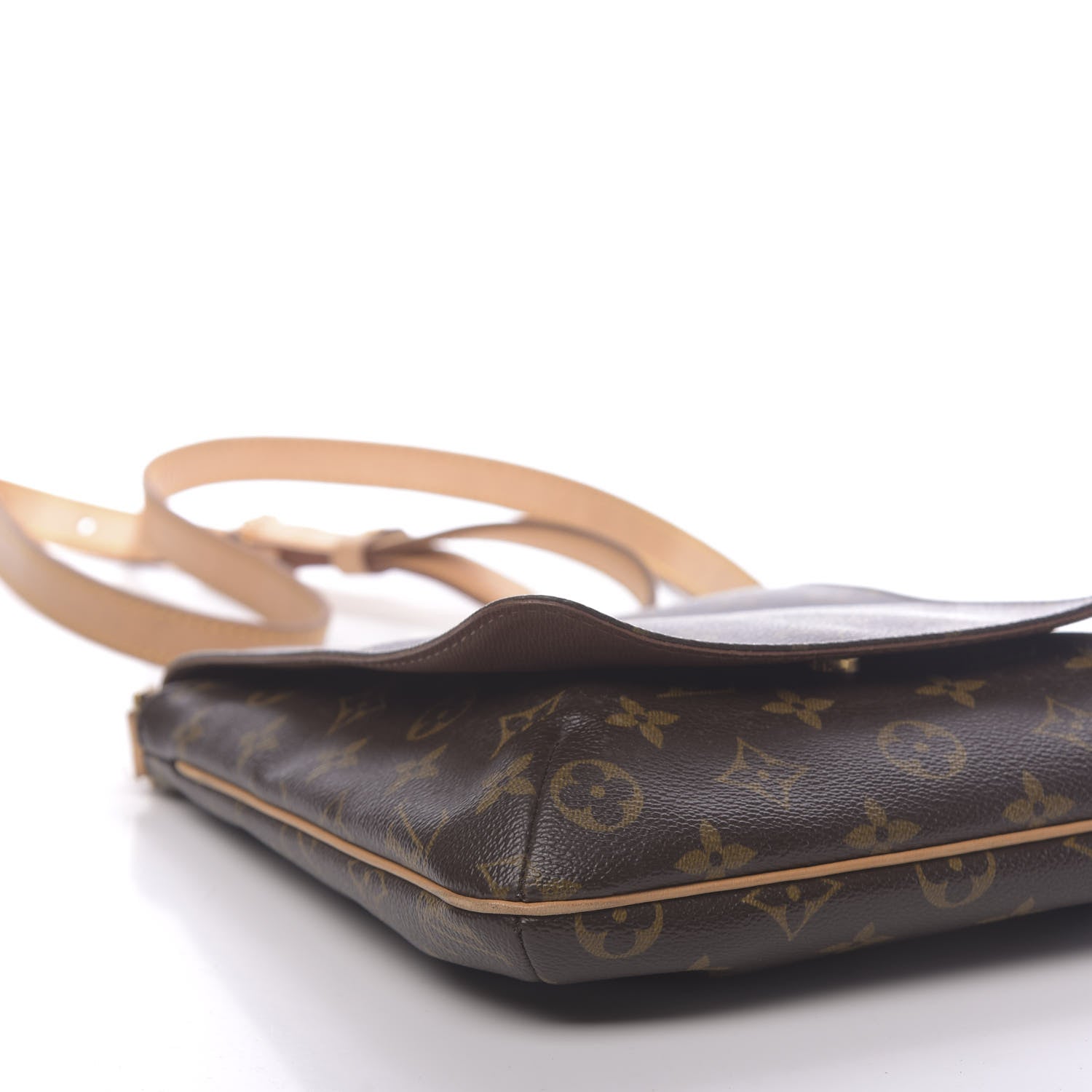 Louis Vuitton Monogram Musette Salsa 7 of 10