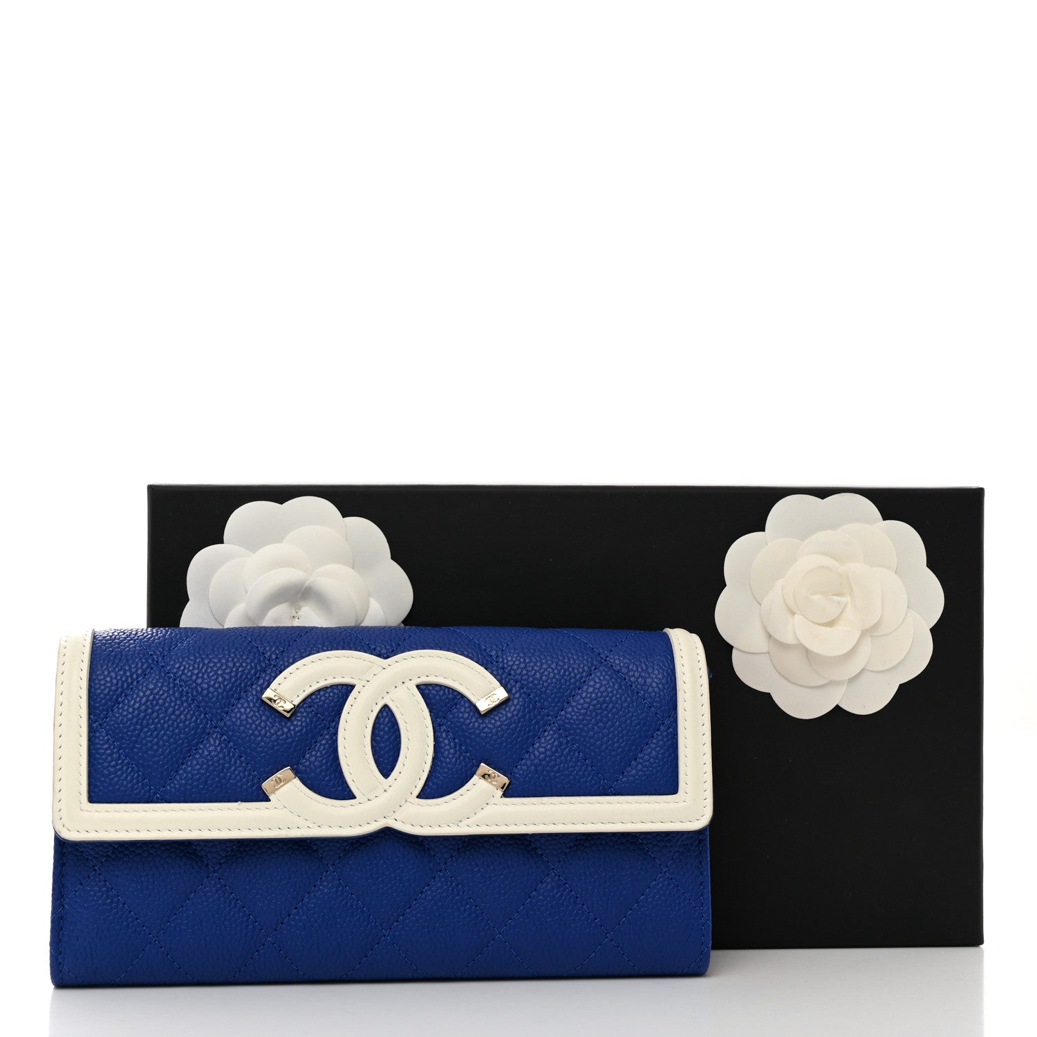 Chanel Caviar Quilted Filigree Large Gusset Flap Wallet Blue White Red 9 of 9