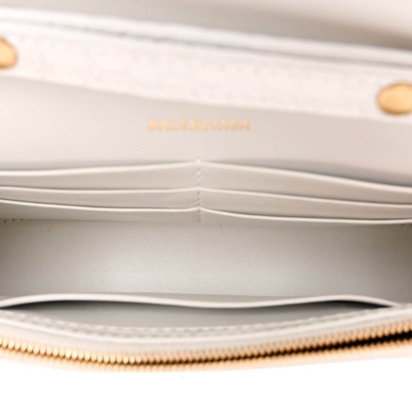 Shiny Calfskin Crocodile Embossed Hourglass Chain Bag White