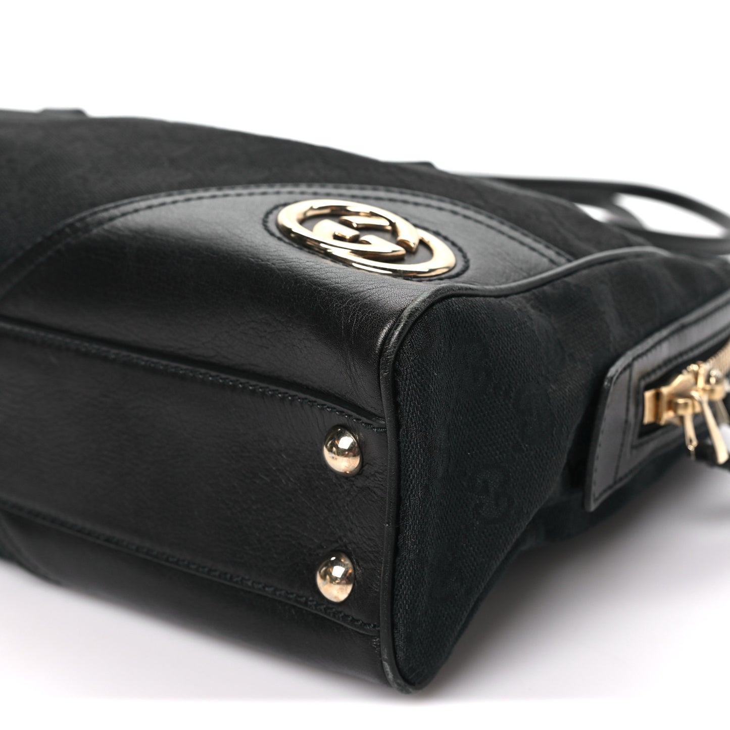 Monogram Medium New Britt Boston Black