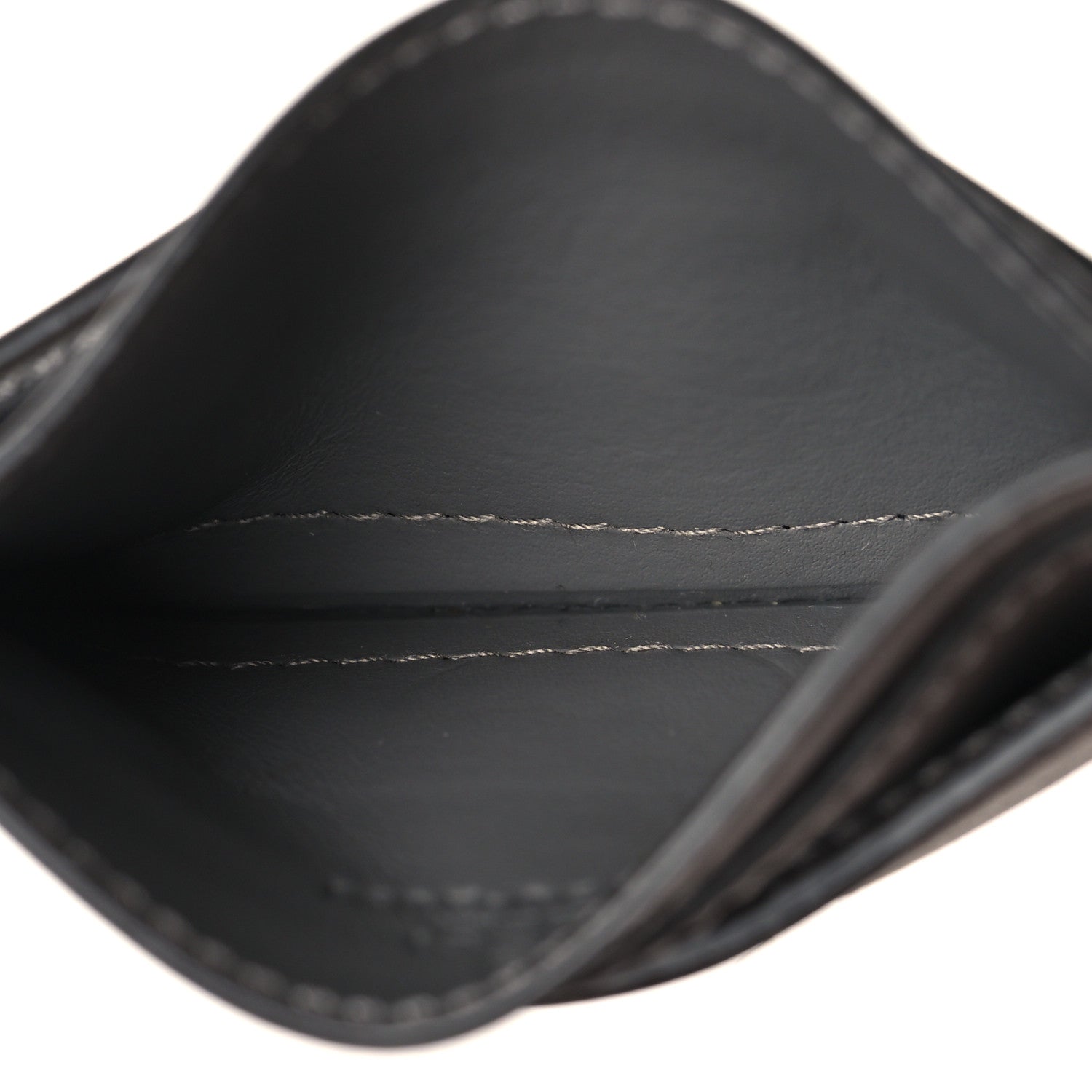 Gucci Calfskin GG Matelasse Card Holder Dusty Grey 5 of 8