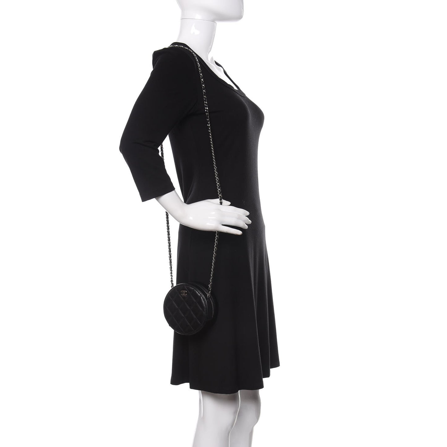 Lambskin Quilted Round Clutch With Chain Black