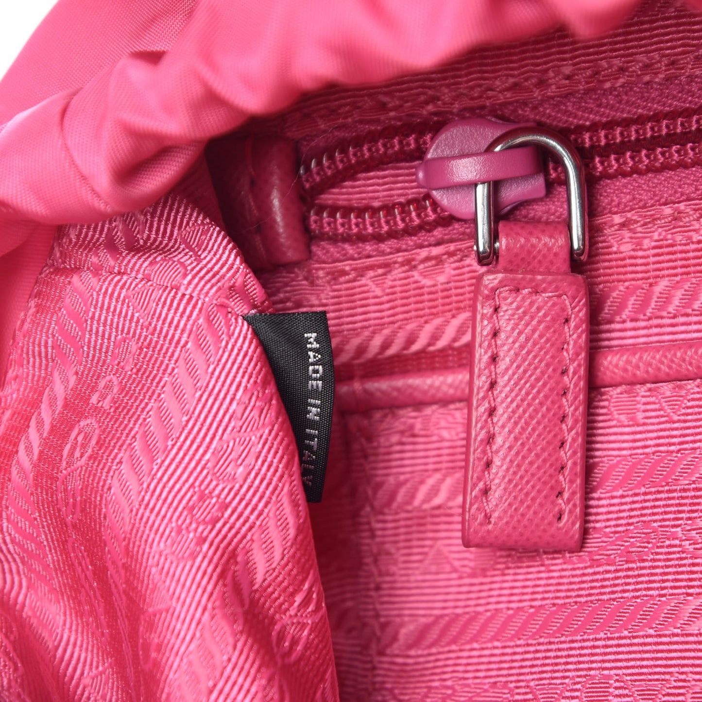 Tessuto Nylon Vela Saffiano Mini Single Snap Buckle Backpack Fuxia