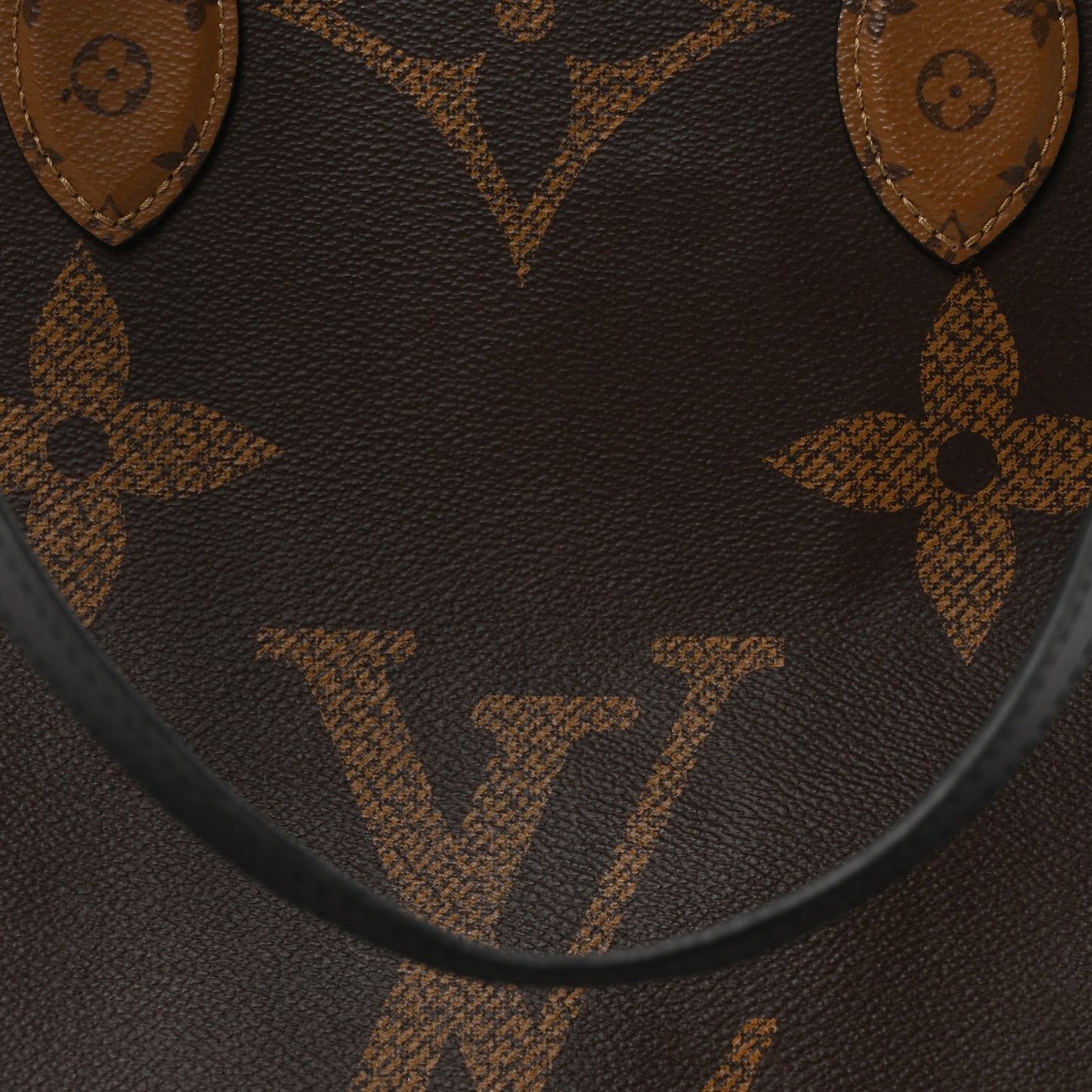 Reverse Monogram Giant Onthego GM