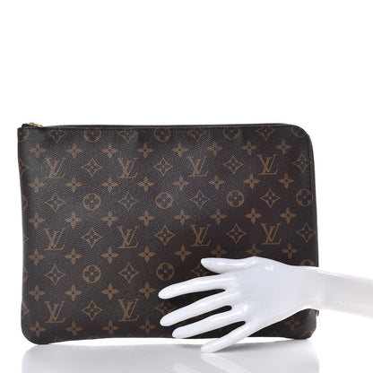 Louis Vuitton Monogram Etui Voyage MM Pouch 2 of 9