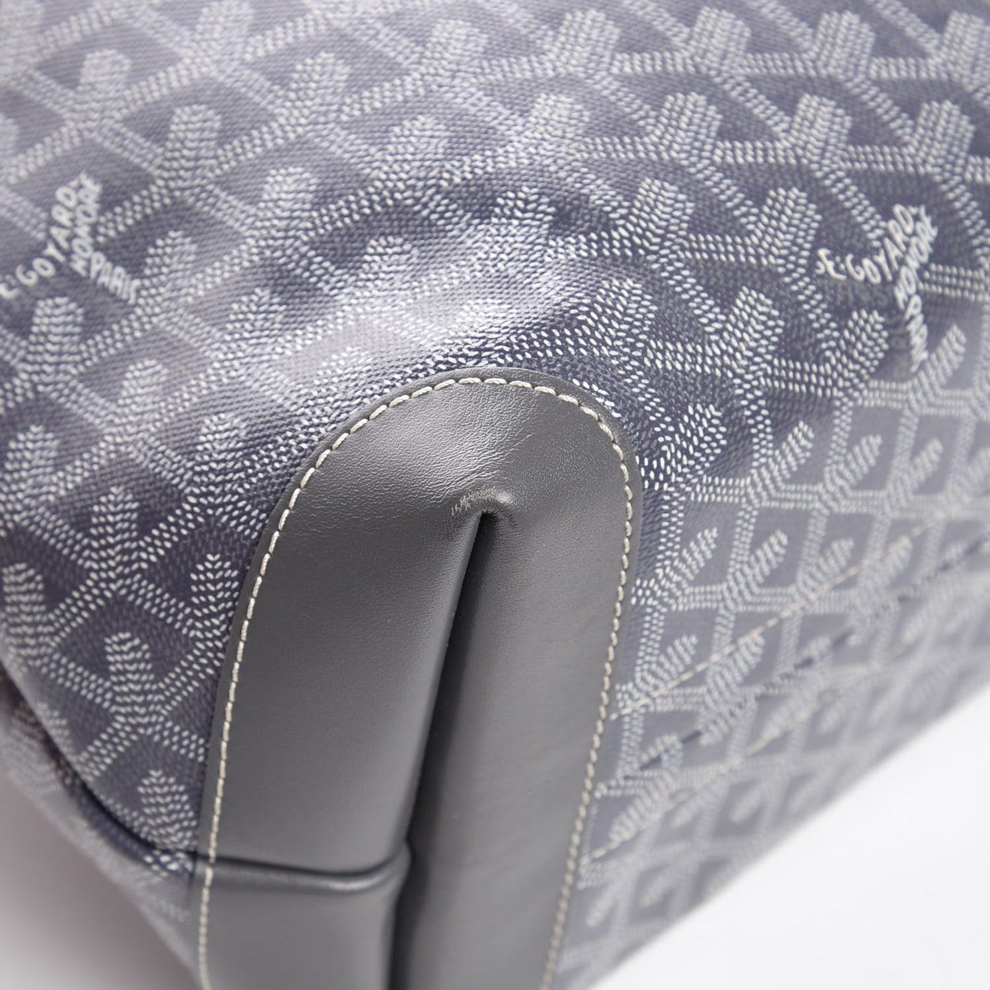 Goyardine Bellechasse PM Grey