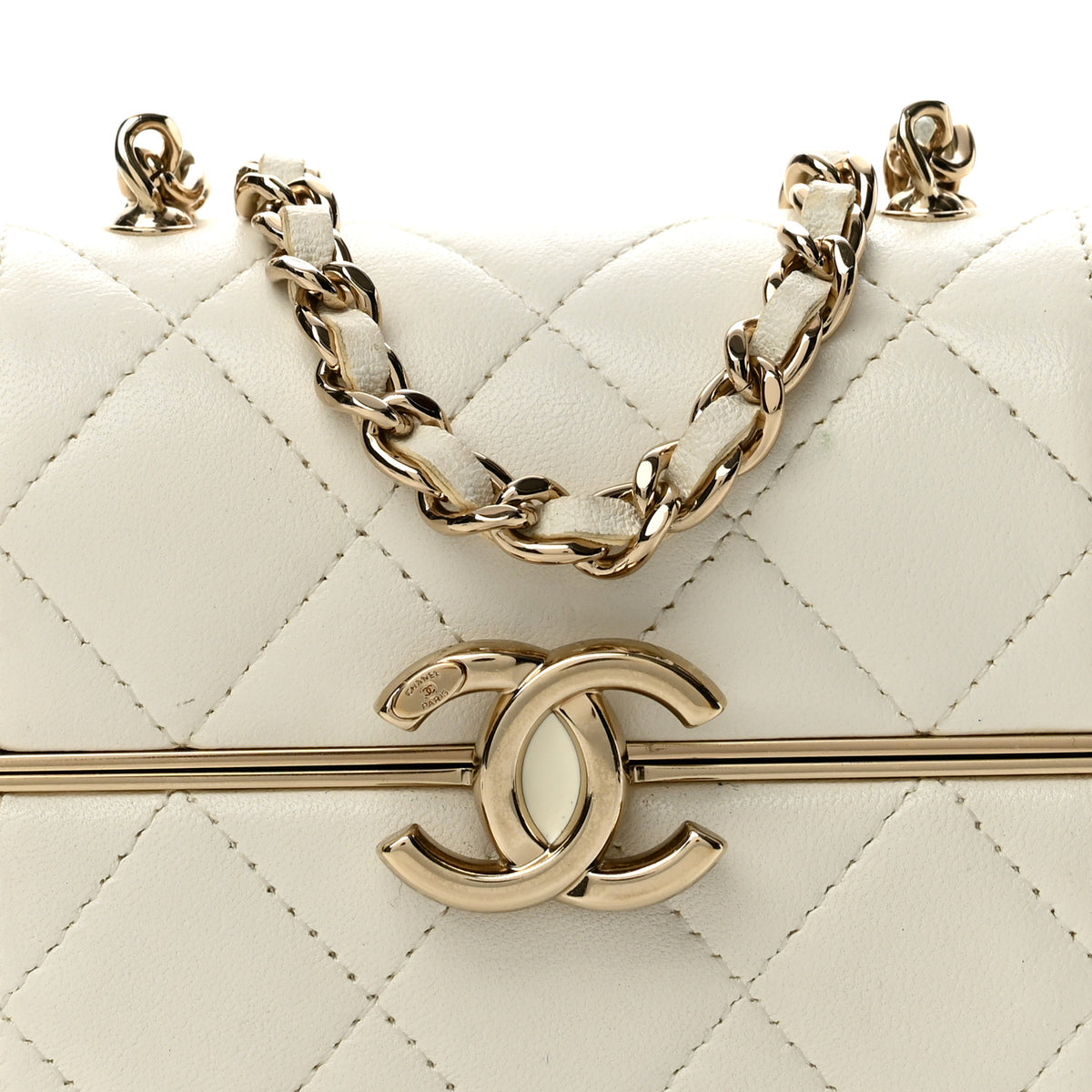 Lambskin Quilted Small Box With Chain White