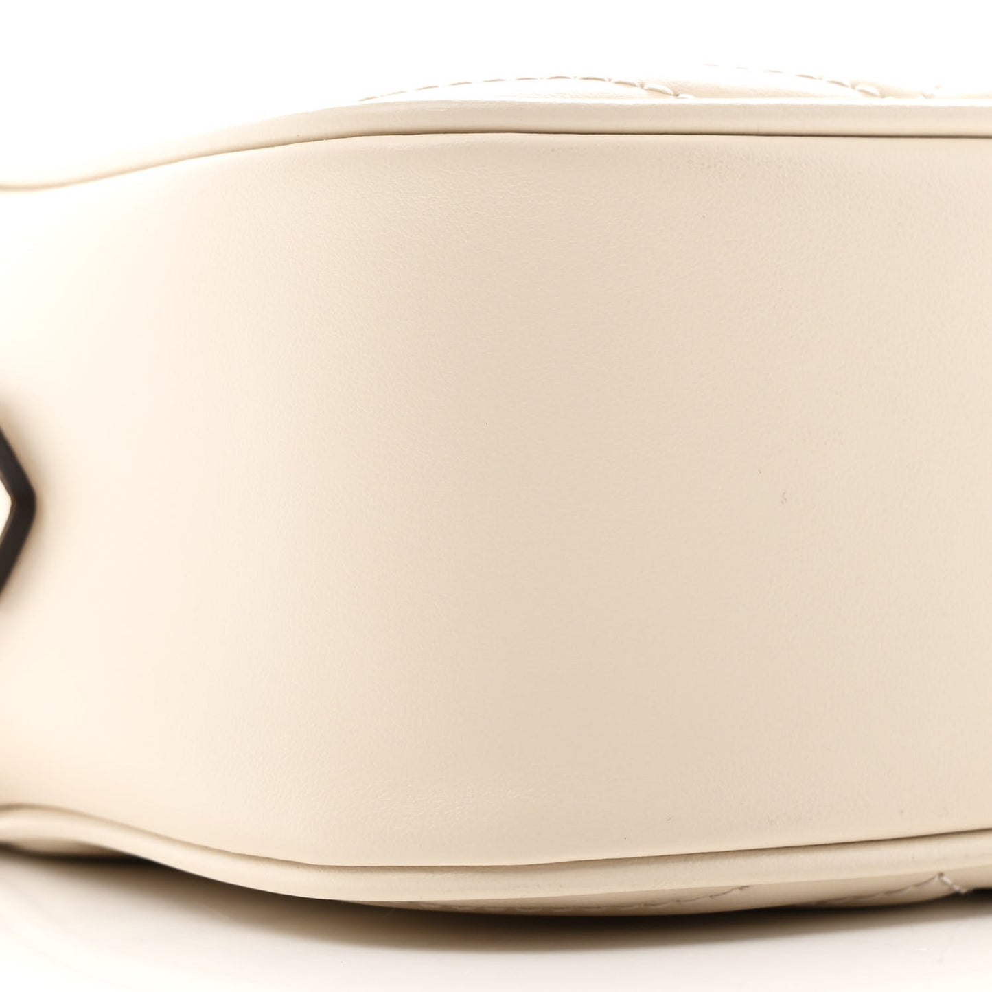 Calfskin Matelasse Small GG Marmont Chain Shoulder Bag White