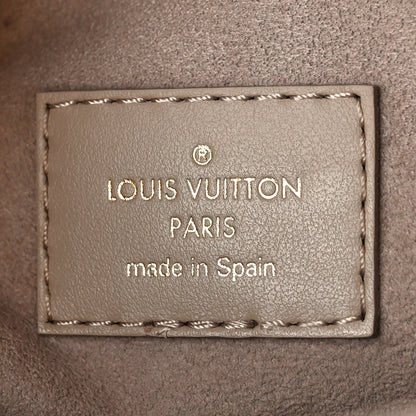 Louis Vuitton Mahina On My Side PM Galet 6 of 8