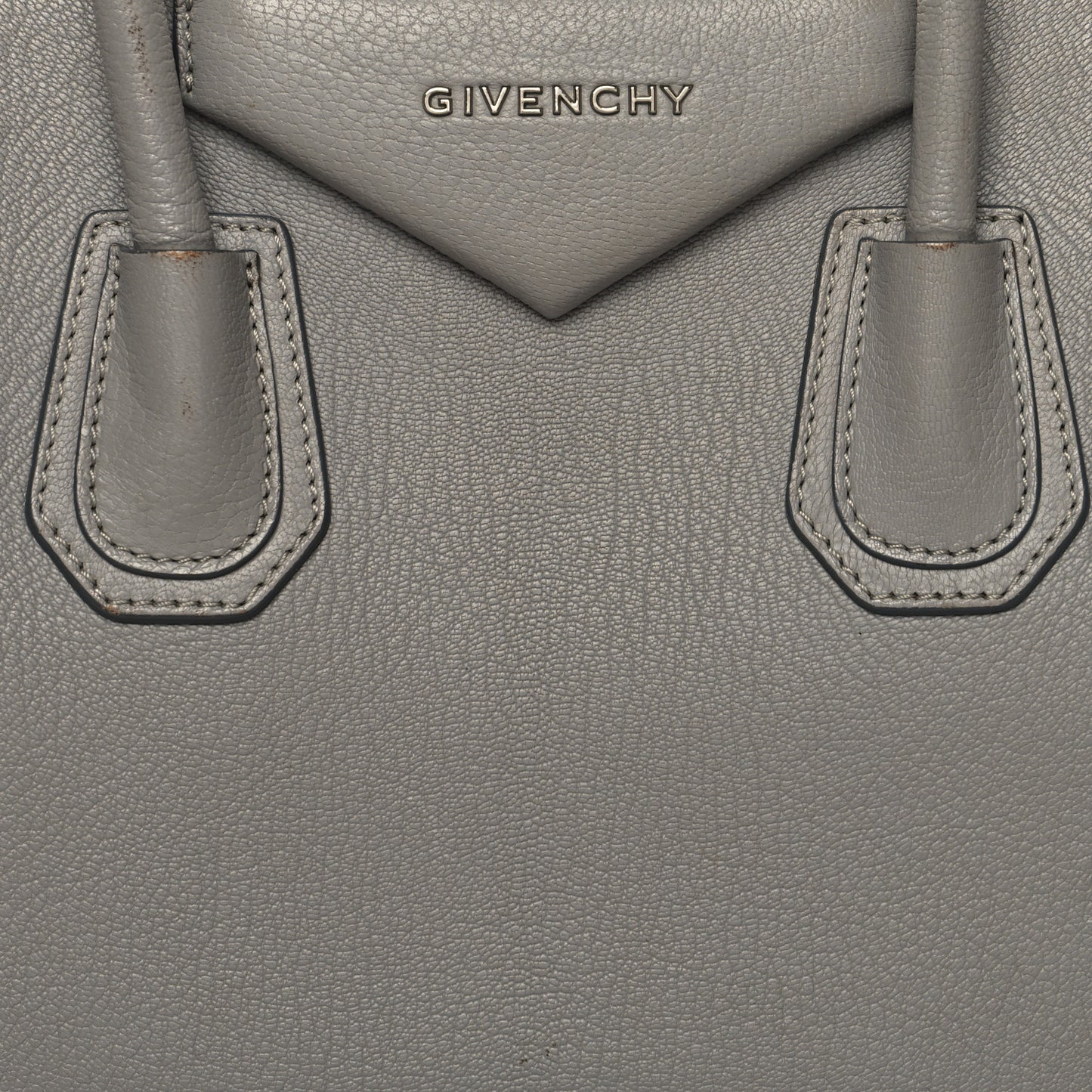 Sugar Goatskin Small Antigona Pearl Grey