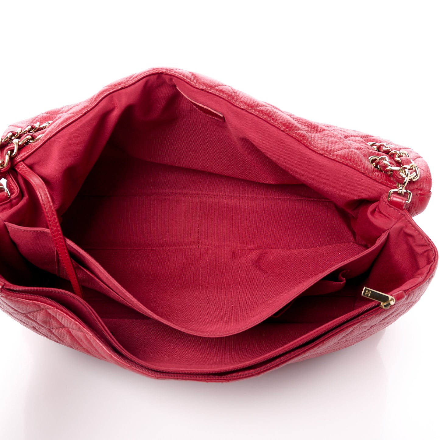 Calfskin Quilted XXL Travel Flap Bag Red