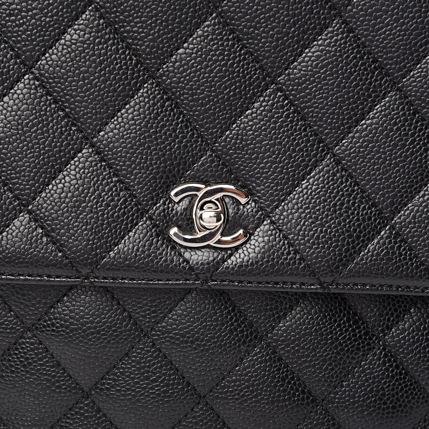 Caviar Quilted Jumbo Kelly Flap Black