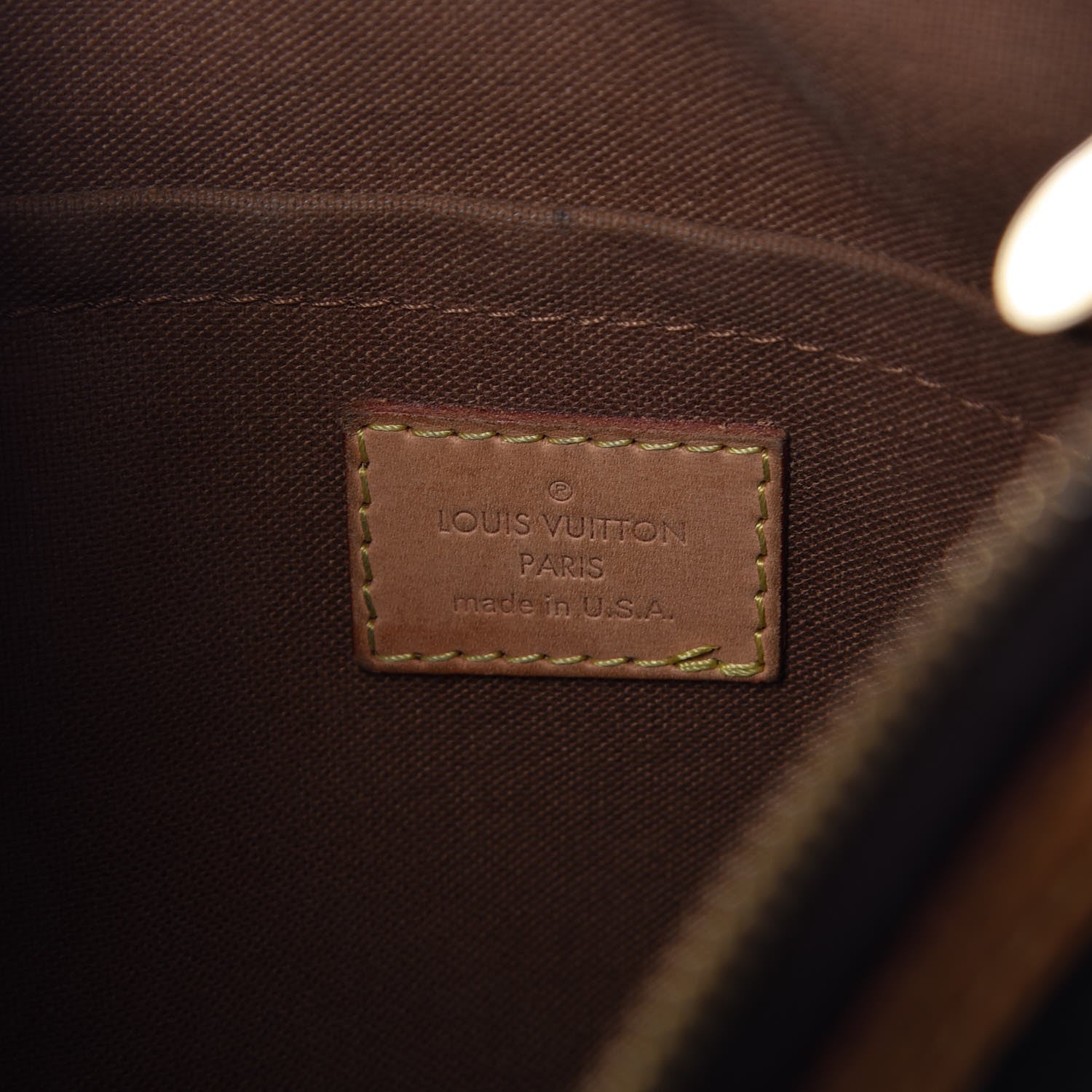 Louis Vuitton Monogram Thames GM 6 of 17