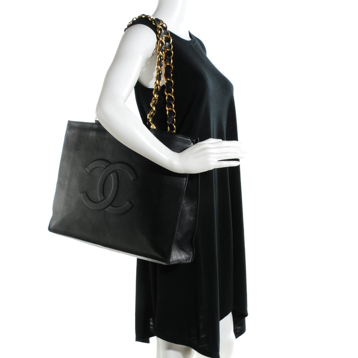 Lambskin Jumbo Shoulder Bag Black