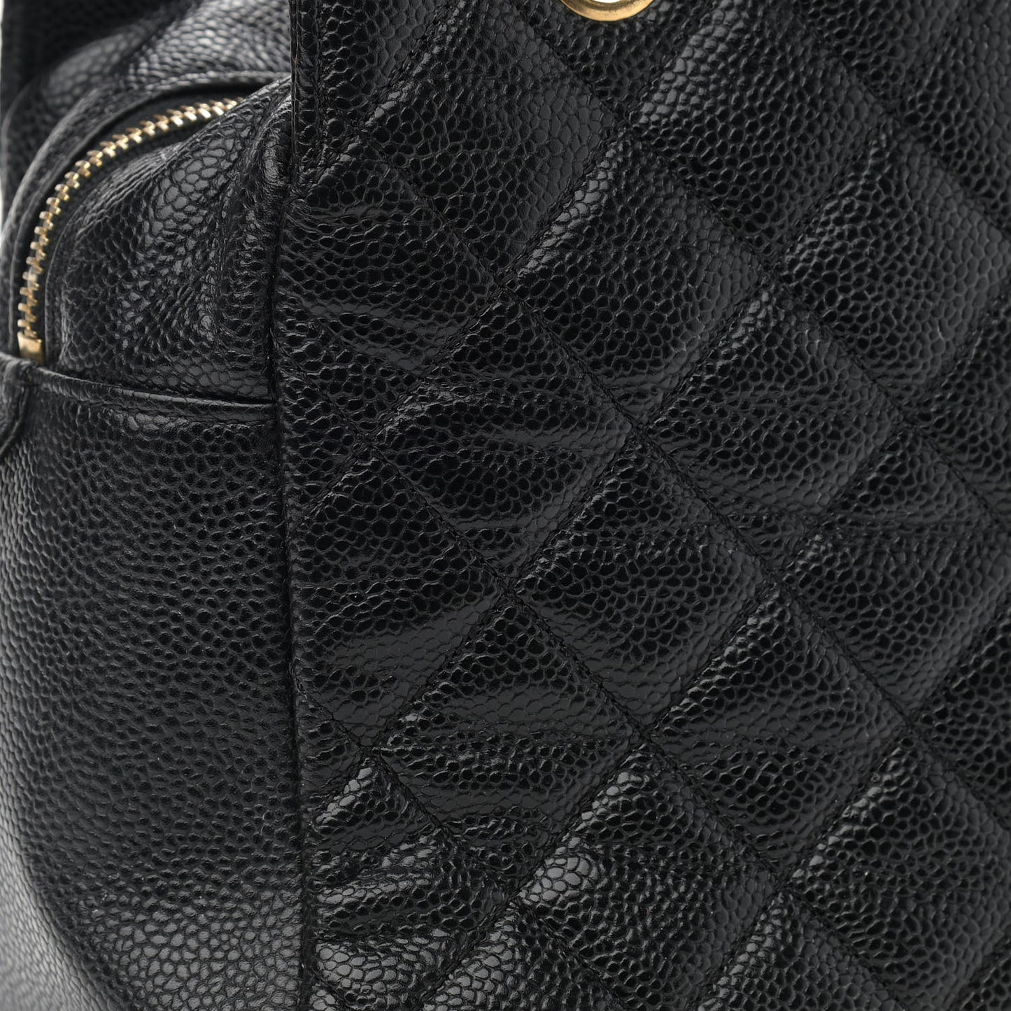 Caviar Quilted Petit Timeless Tote PTT Black