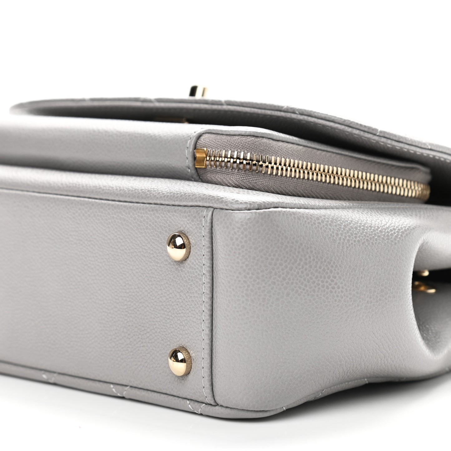 Caviar Quilted Medium Business Affinity Flap Grey