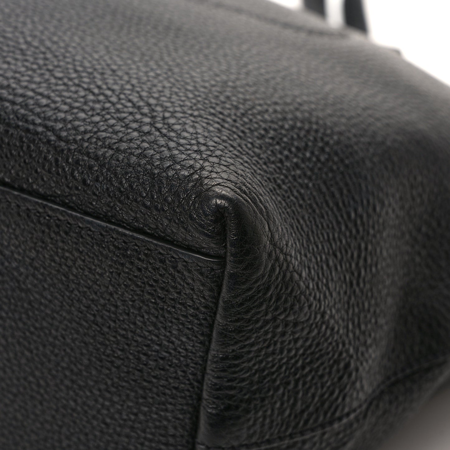 Vitello Daino Embossed Logo Tote Black