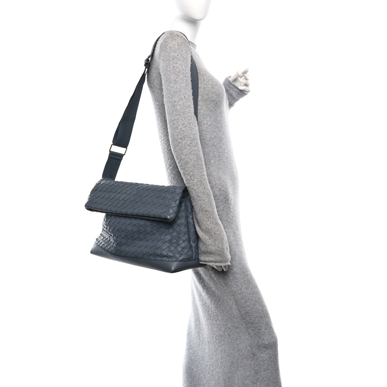 Bottega Veneta Nappa Intrecciato Large Fold Crossbody Messenger Thunder 2 of 10