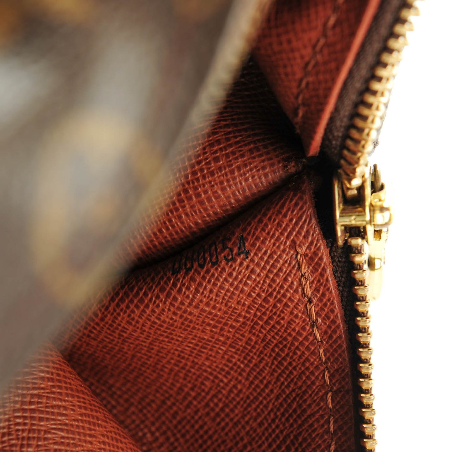 Monogram Papillon 26