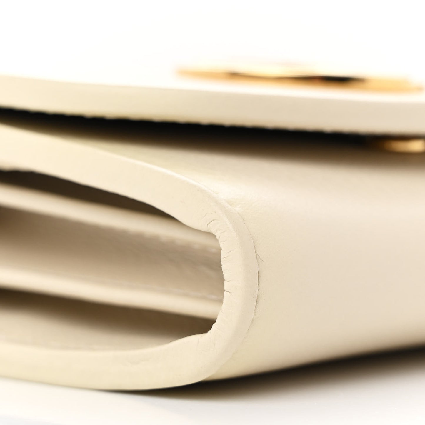 Roxy Calfskin Medium Blondie Chain Wallet Mystic White