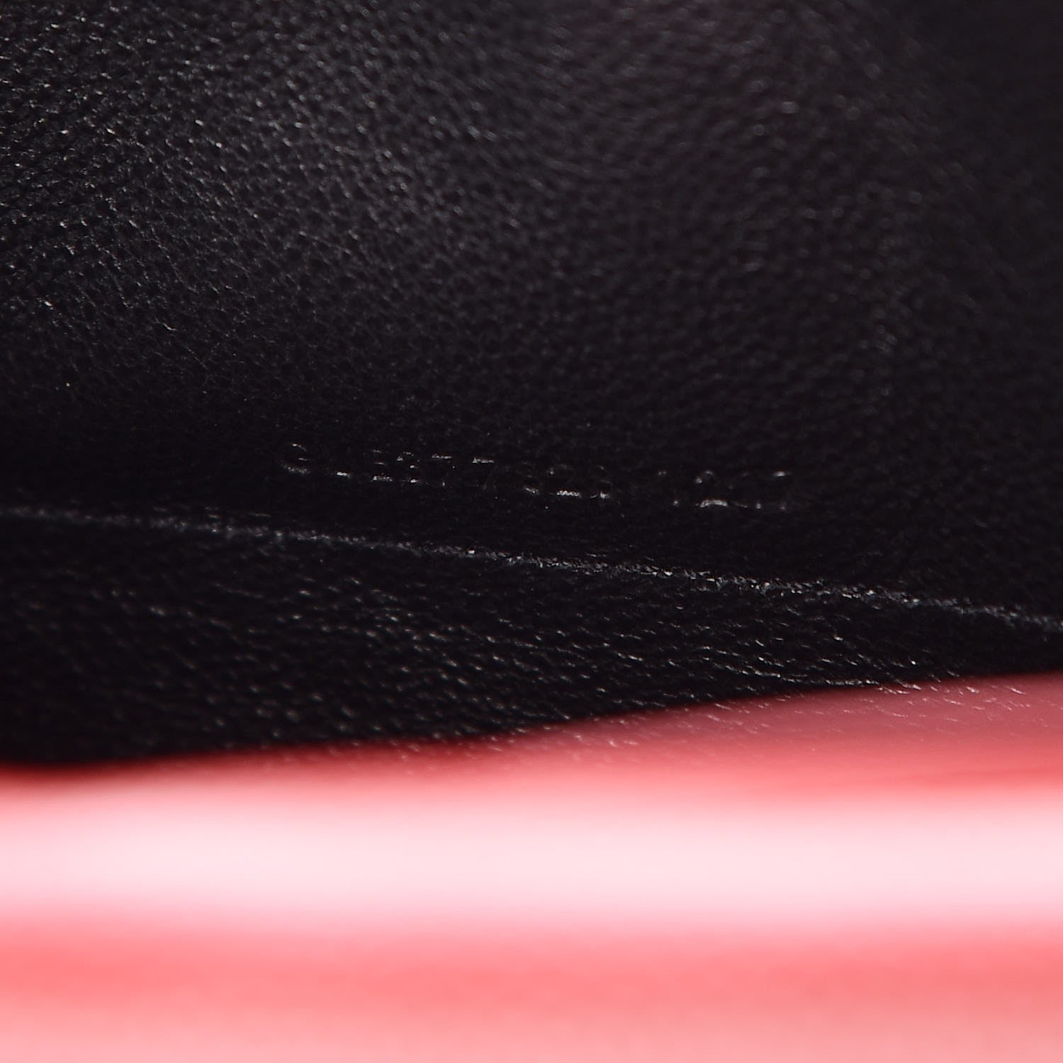 Saint Laurent Grain De Poudre Matelasse Chevron Monogram Chain Wallet Red 8 of 8