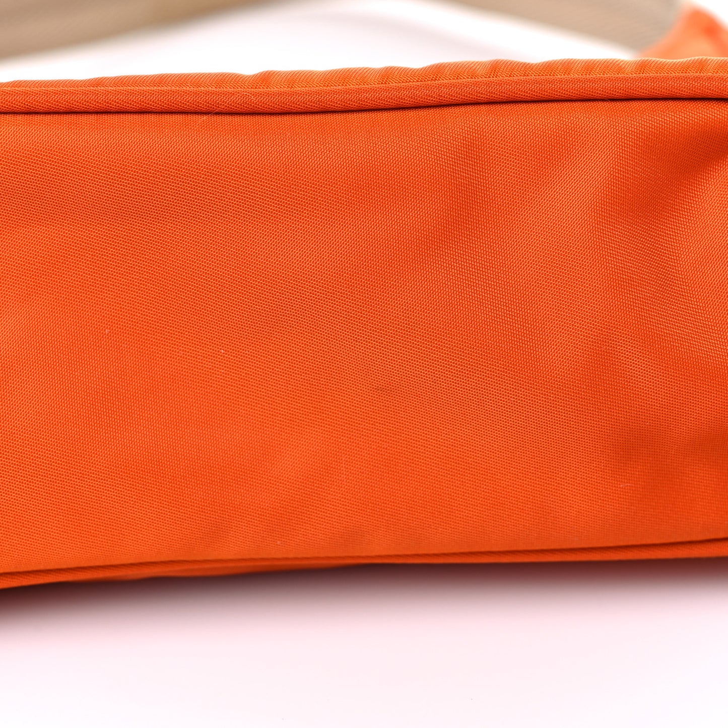 Tessuto Nylon Sport Shoulder Bag Orange