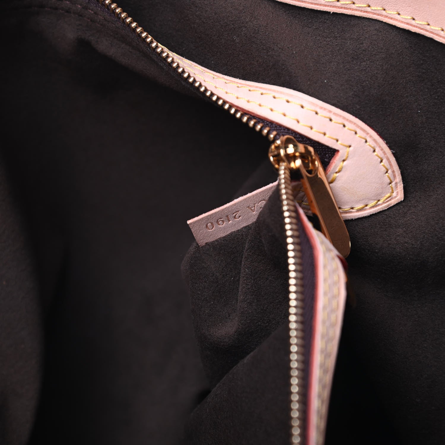 Louis Vuitton Monogram Wilshire GM 7 of 11